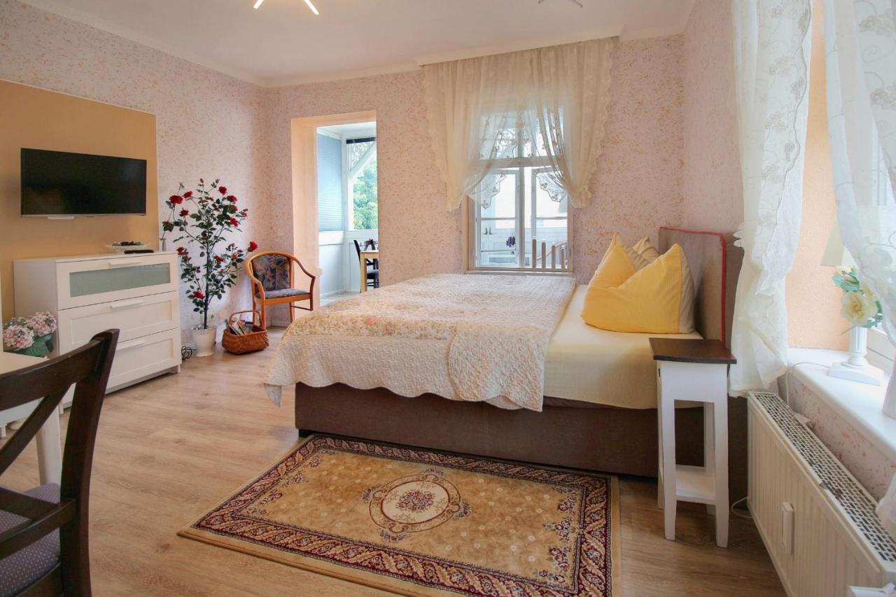 Villa Ostseelilie - Appartements Mit Balkon Und Meerblick Sassnitz Bagian luar foto