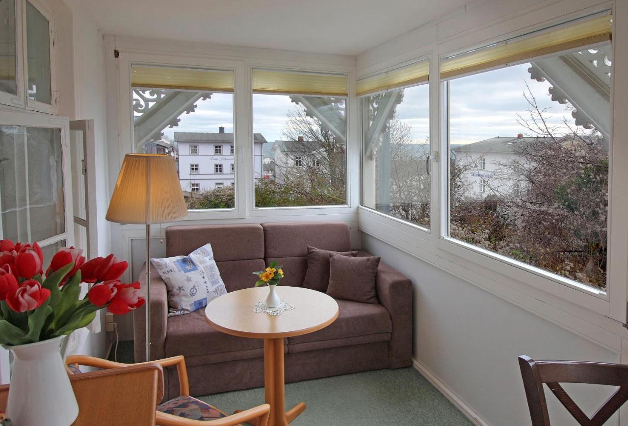 Villa Ostseelilie - Appartements Mit Balkon Und Meerblick Sassnitz Bagian luar foto