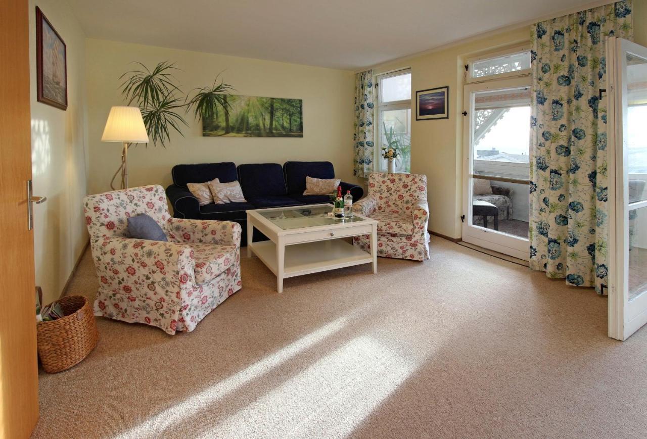 Villa Ostseelilie - Appartements Mit Balkon Und Meerblick Sassnitz Bagian luar foto