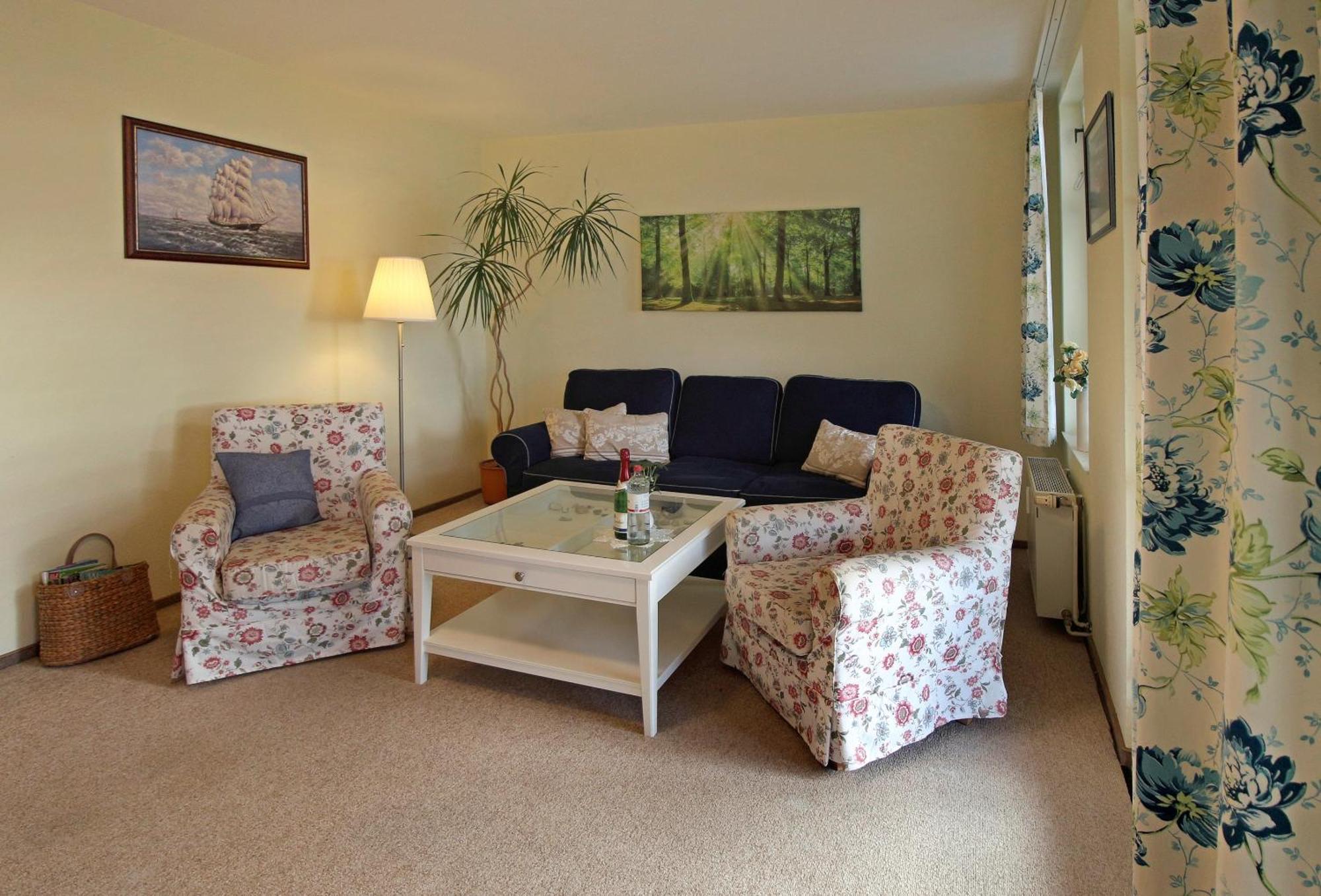 Villa Ostseelilie - Appartements Mit Balkon Und Meerblick Sassnitz Ruang foto