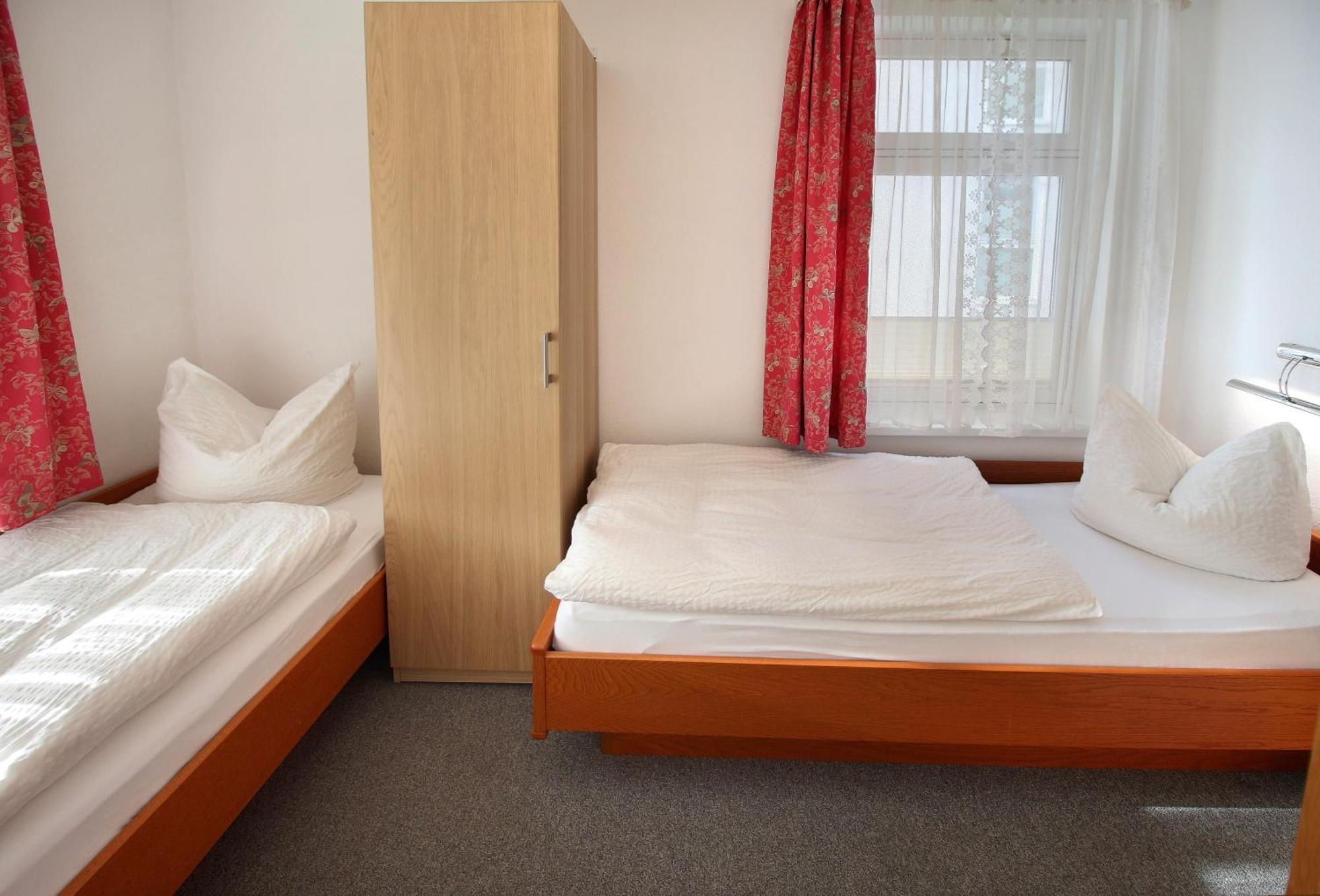 Villa Ostseelilie - Appartements Mit Balkon Und Meerblick Sassnitz Ruang foto