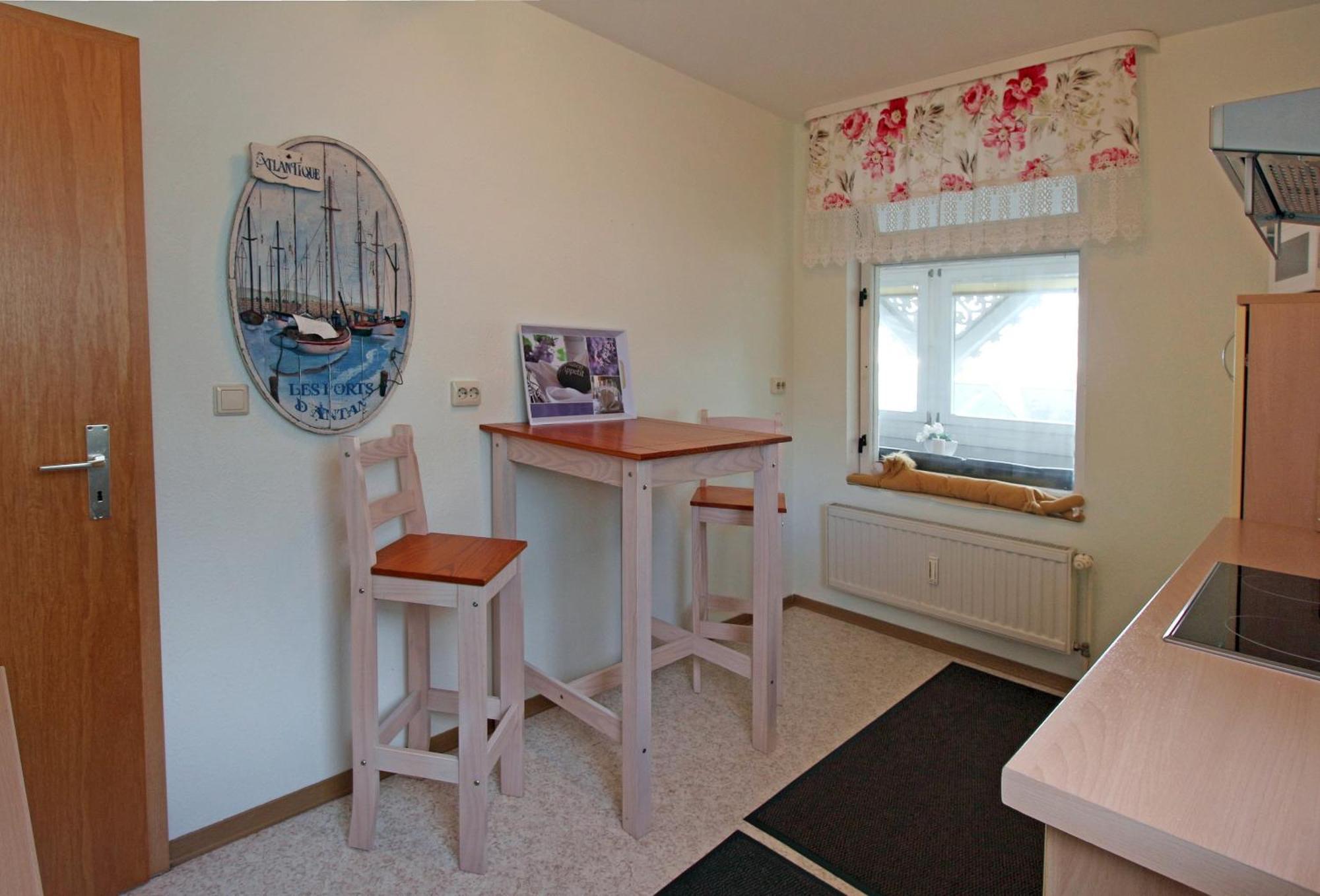 Villa Ostseelilie - Appartements Mit Balkon Und Meerblick Sassnitz Ruang foto