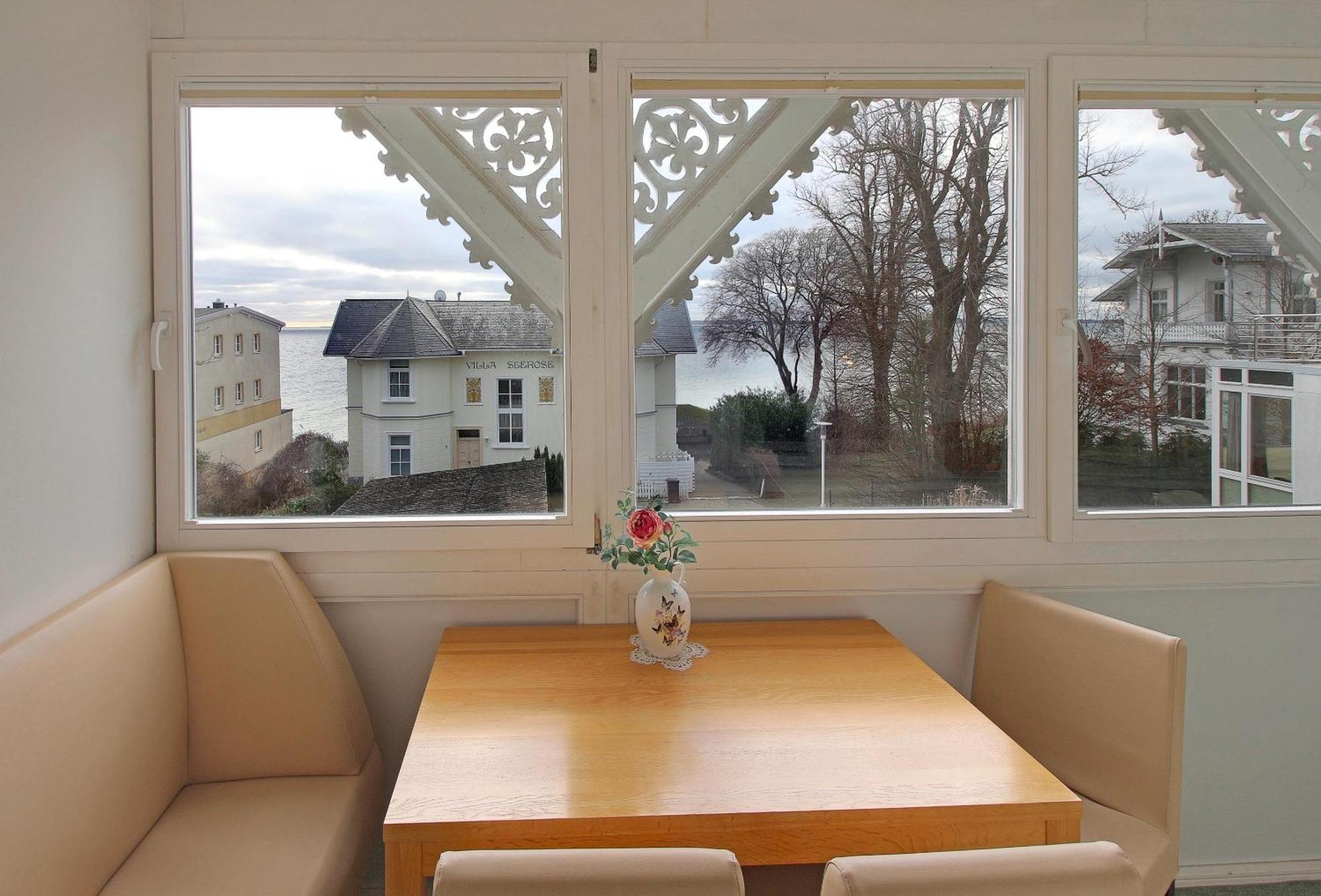 Villa Ostseelilie - Appartements Mit Balkon Und Meerblick Sassnitz Ruang foto