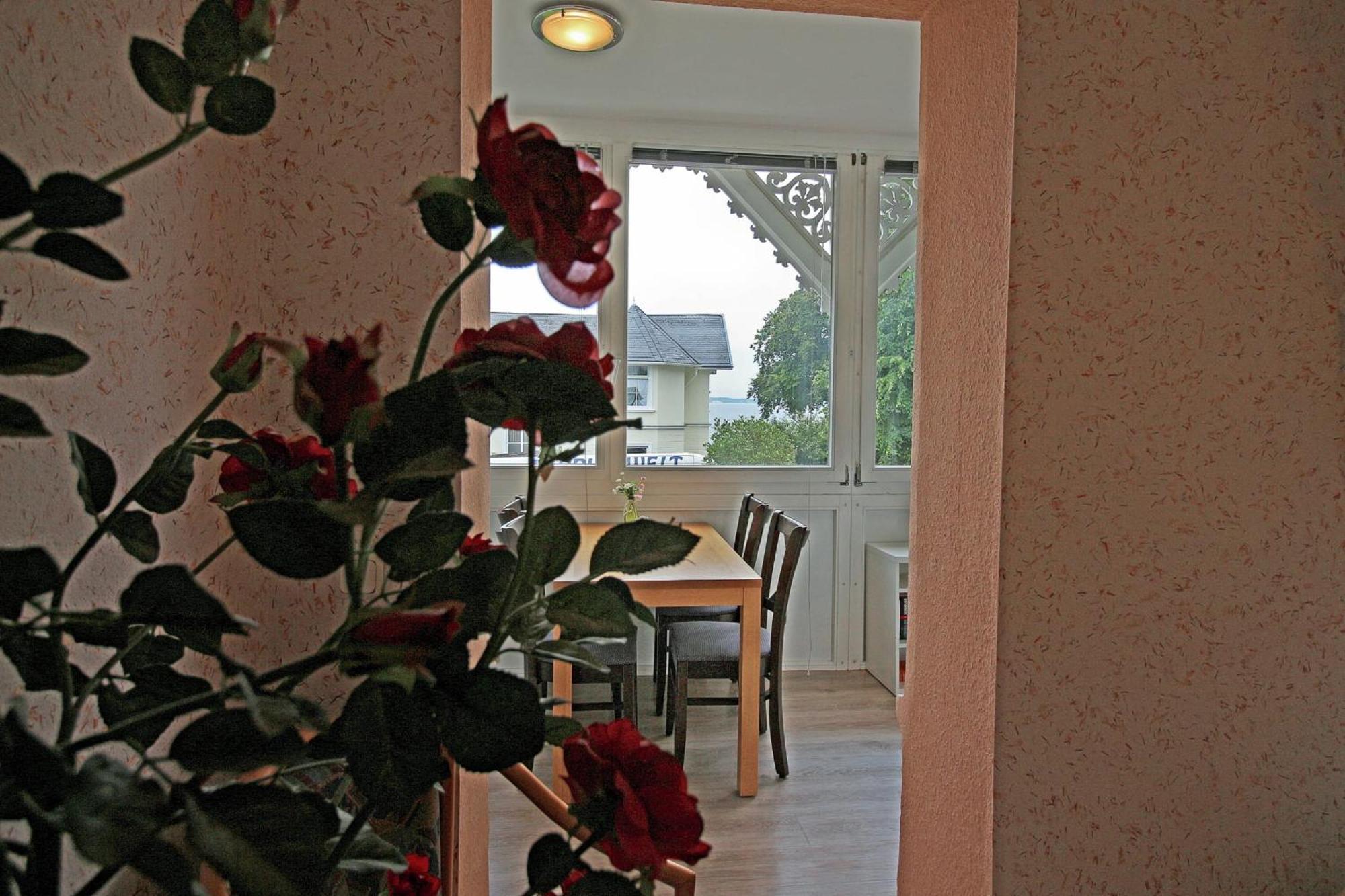 Villa Ostseelilie - Appartements Mit Balkon Und Meerblick Sassnitz Ruang foto